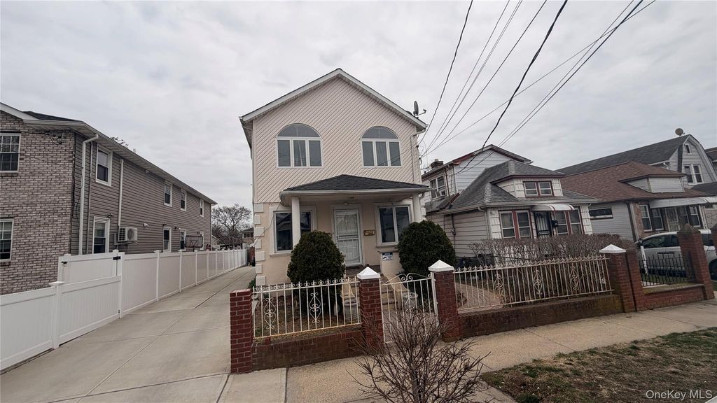 14435 224th Street First Floor, Rosedale, NY 11413