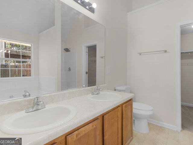 992 Brisley Circle, Hampton, GA 30228