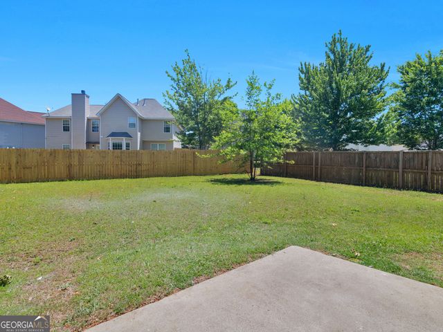 992 Brisley Circle, Hampton, GA 30228