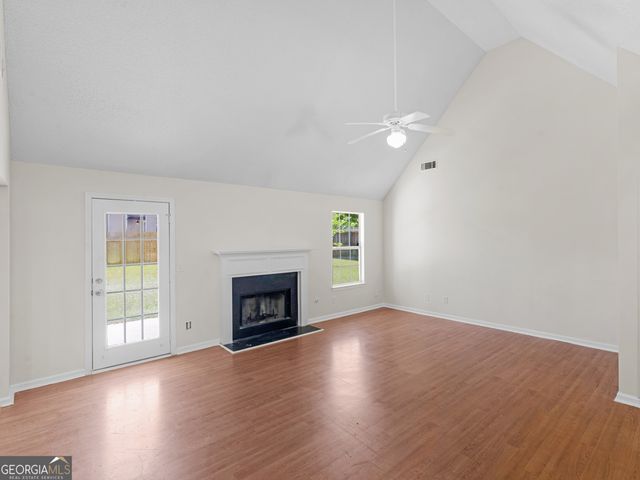 992 Brisley Circle, Hampton, GA 30228