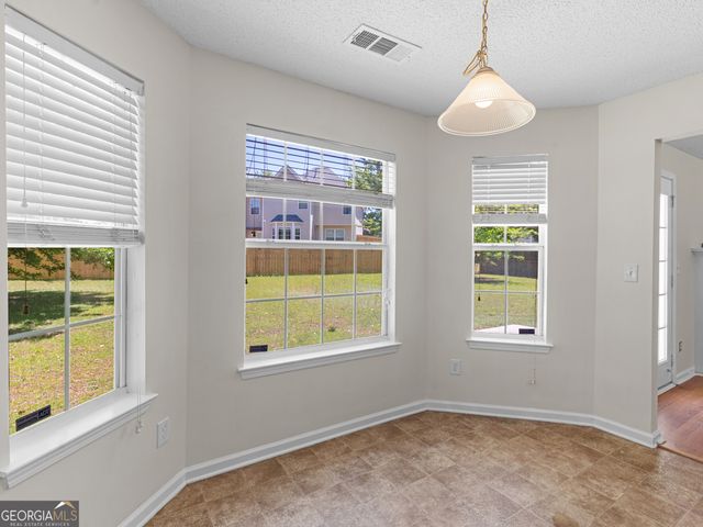 992 Brisley Circle, Hampton, GA 30228