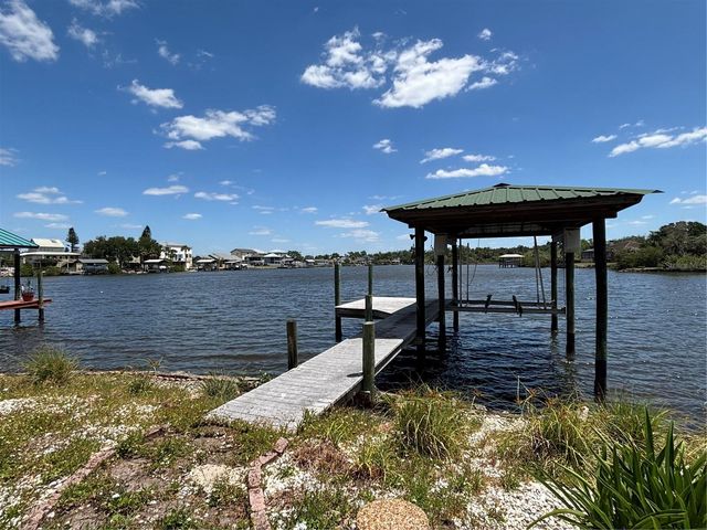 9922 ALAVISTA DRIVE, Gibsonton, FL 33534