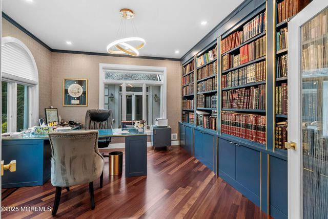 1833 New Hampshire Avenue, Toms River, NJ 08755