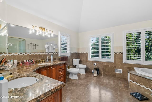 1833 New Hampshire Avenue, Toms River, NJ 08755