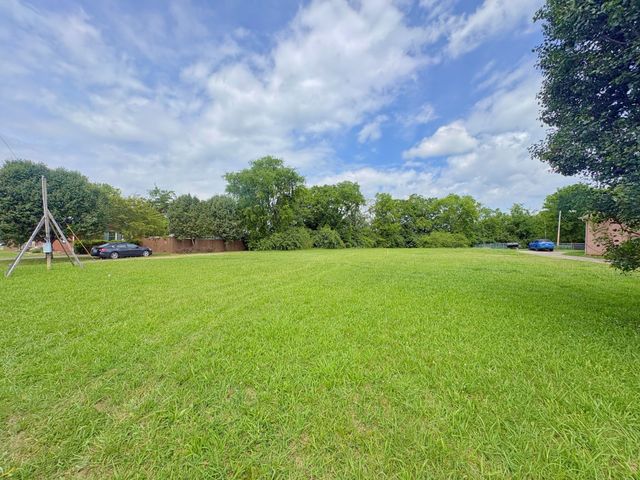 734 Hazelwood Pike, Lebanon, TN 37087