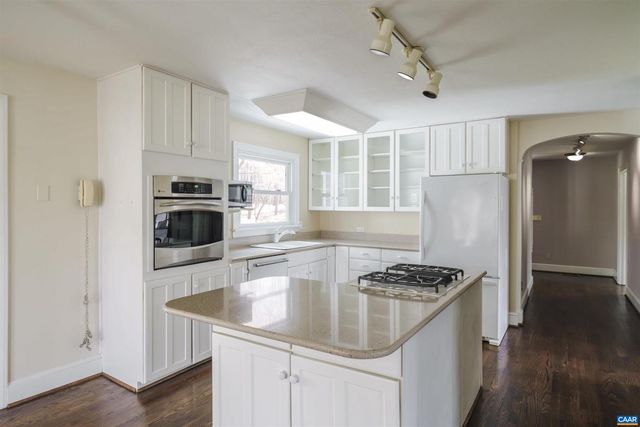 5695 FREE UNION RD, Free Union, VA 22940