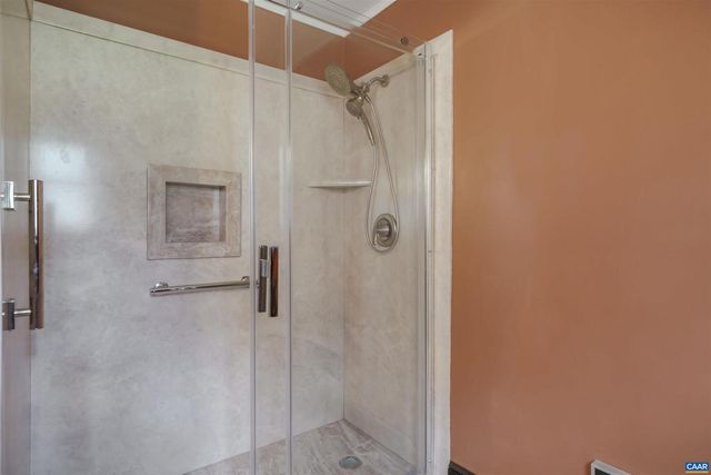 5695 FREE UNION RD, Free Union, VA 22940