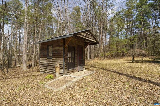 5695 FREE UNION RD, Free Union, VA 22940