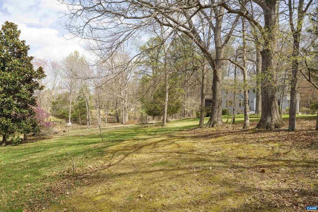 5695 FREE UNION RD, Free Union, VA 22940