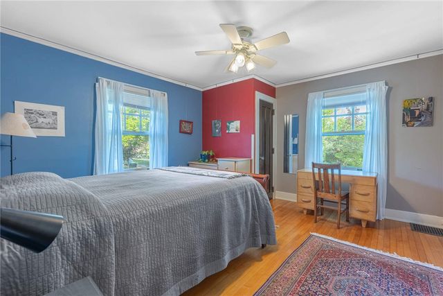 158 E Dixon Avenue, Oakwood, OH 45419