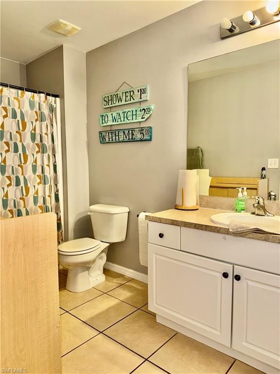 Image 29 of property listing at 2133 19th PL, Cape Coral, FL 33909
