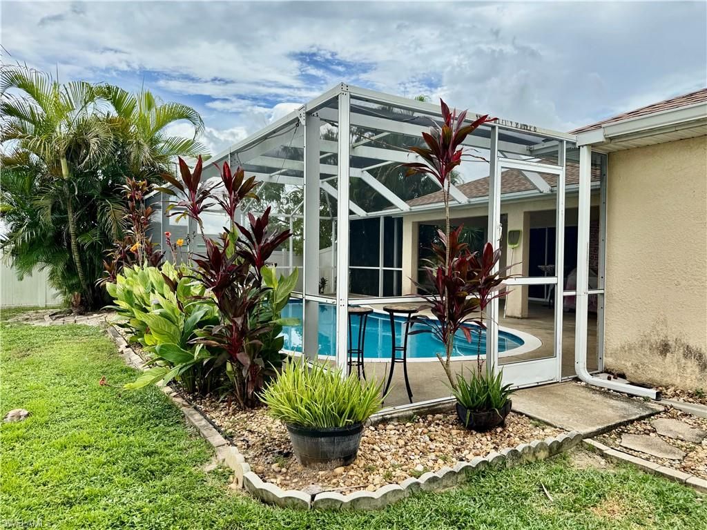 Image 46 of property listing at 2133 19th PL, Cape Coral, FL 33909