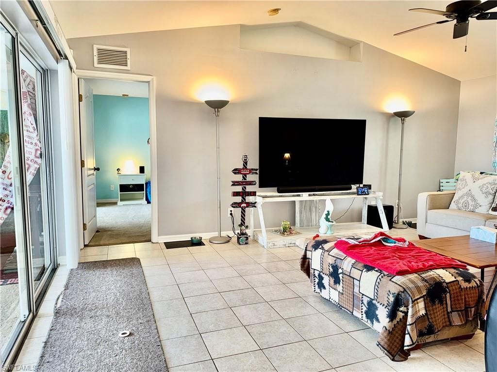 Image 9 of property listing at 2133 19th PL, Cape Coral, FL 33909