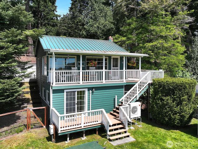 5822 Mutiny Bay Road, Freeland, WA 98249