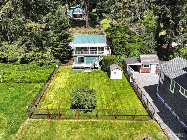 5822 Mutiny Bay Road, Freeland, WA 98249