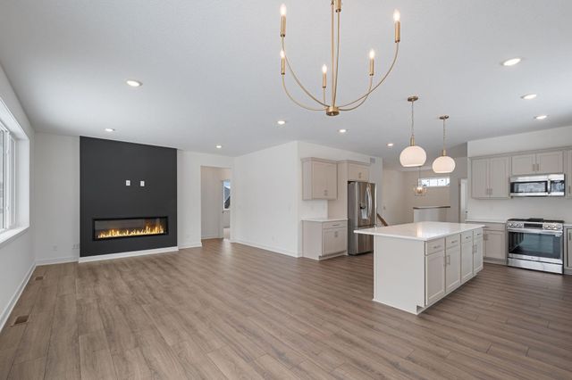 8396 157th Street, Savage, MN 55378