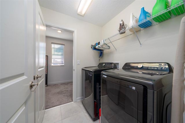 11059 LONGLEAF WOODS DRIVE, Orlando, FL 32832