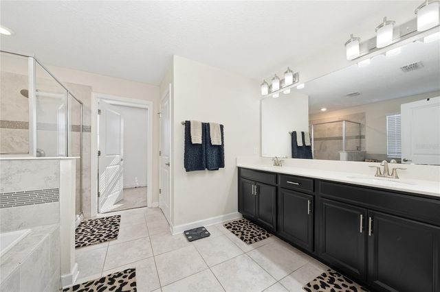 11059 LONGLEAF WOODS DRIVE, Orlando, FL 32832