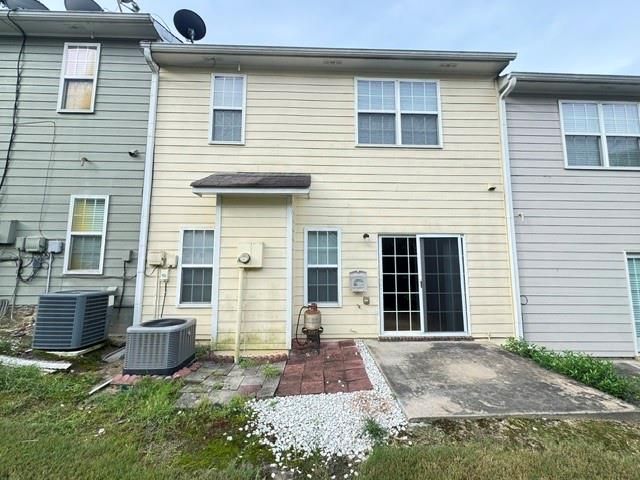 2200 Hyssop Way, Buford, GA 30519