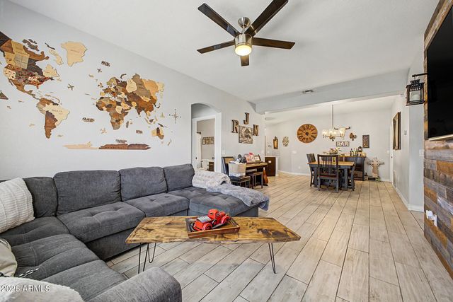 16410 S 12TH Street 102, Phoenix, AZ 85048