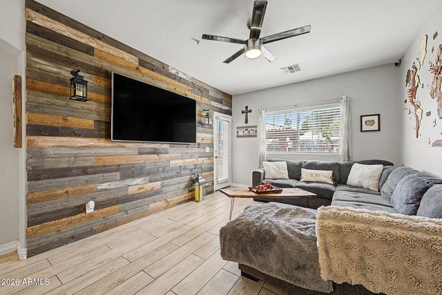16410 S 12TH Street 102, Phoenix, AZ 85048