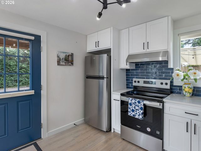 10940 Sw NORTH DAKOTA St, Portland, OR 97223