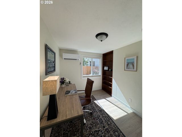 10940 Sw NORTH DAKOTA St, Portland, OR 97223