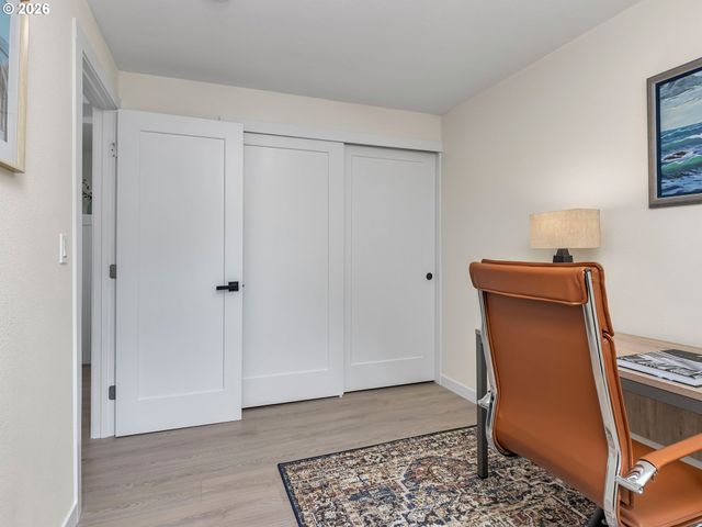 10940 Sw NORTH DAKOTA St, Portland, OR 97223