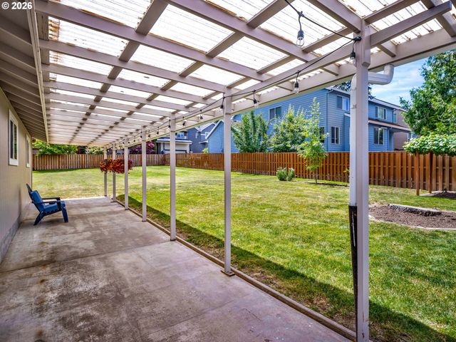 10940 Sw NORTH DAKOTA St, Portland, OR 97223