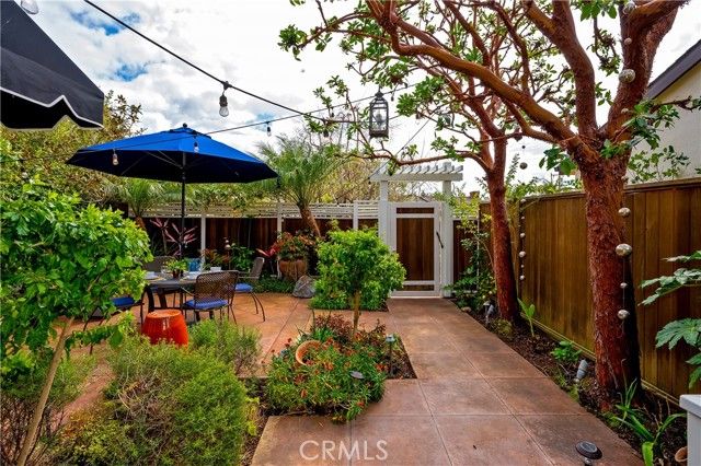 334 Locust Street 2, Laguna Beach, CA 92651