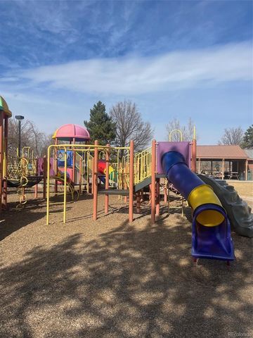 90 S Kendall Street, Lakewood, CO 80226