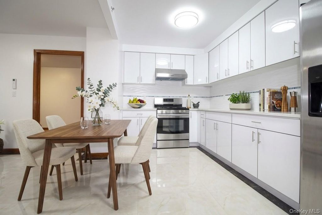 108-38 41St Ave 2B, Corona, NY 11368 — photo 2