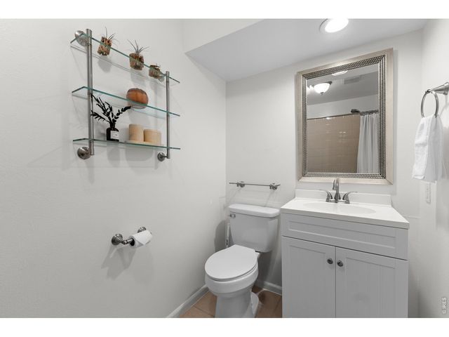 1512 Sunnyside Dr, Loveland, CO 80538