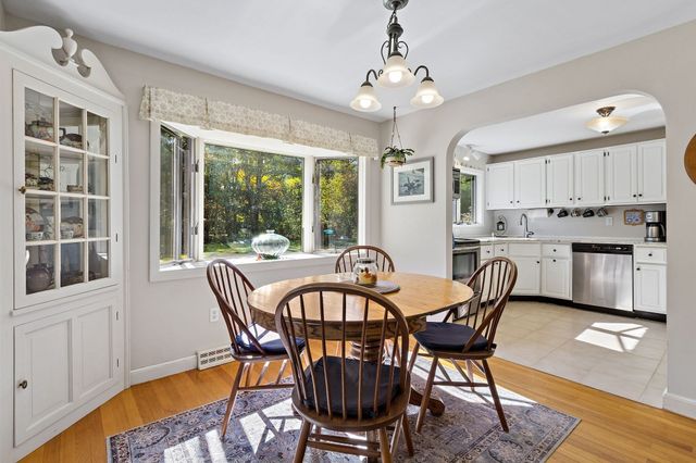 74 Old Bolton Rd, Stow, MA 01775