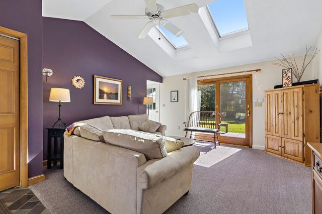 74 Old Bolton Rd, Stow, MA 01775