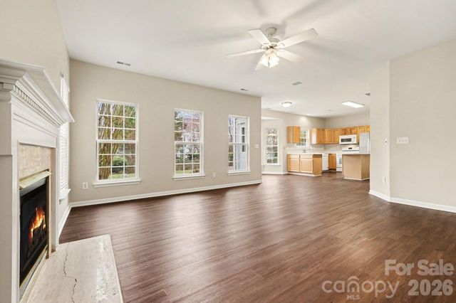 12828 Harvest Time Court, Charlotte, NC 28278