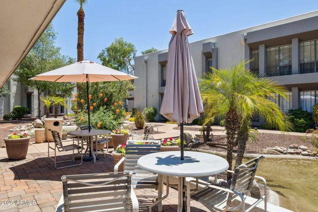 5207 N 24TH Street 102, Phoenix, AZ 85016