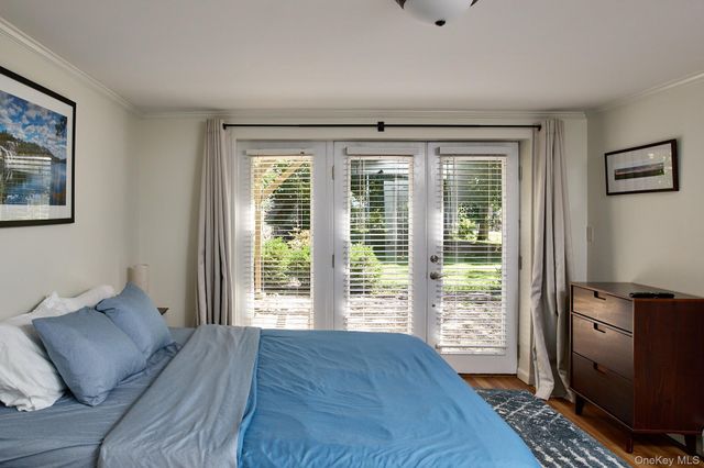 17 Amato Lane Hasbrouck Pl, Highland, NY 12528