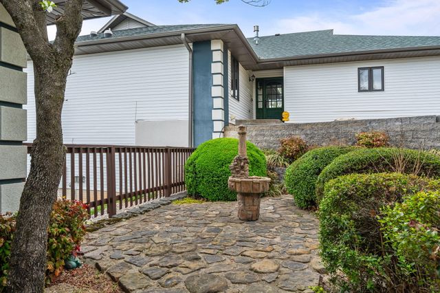 133 Point Seven Road 15, Kimberling City, MO 65686