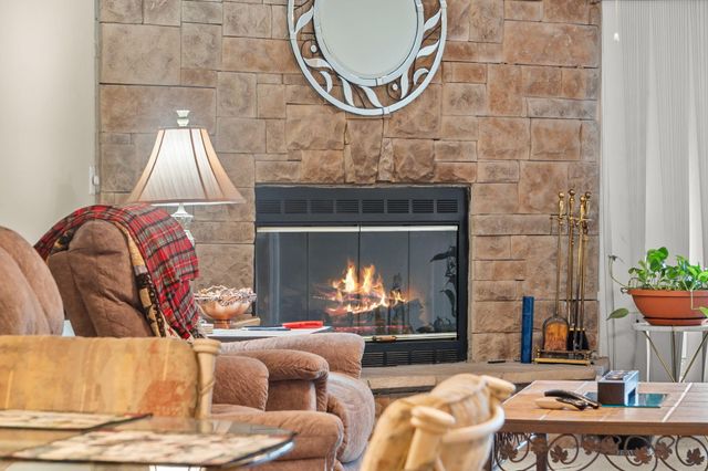 133 Point Seven Road 15, Kimberling City, MO 65686