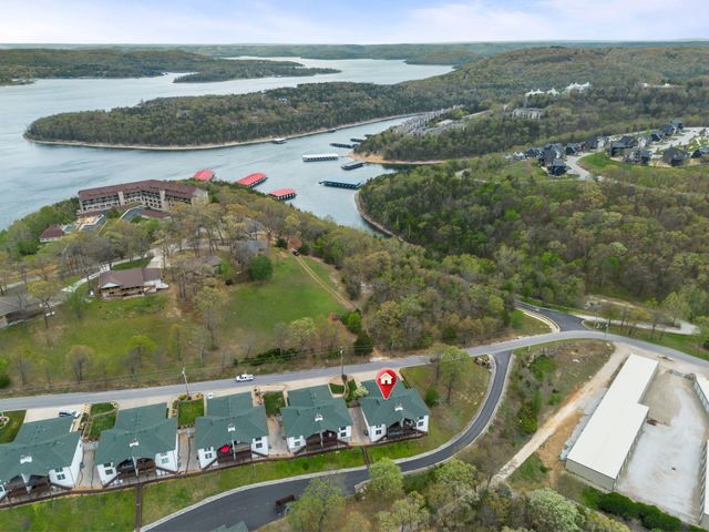 133 Point Seven Road 15, Kimberling City, MO 65686