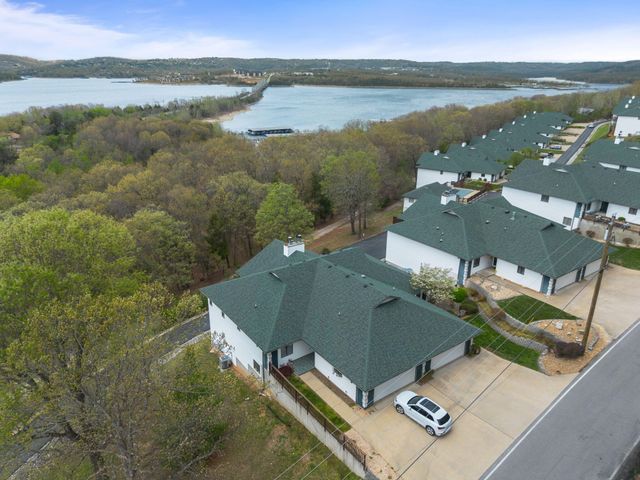 133 Point Seven Road 15, Kimberling City, MO 65686