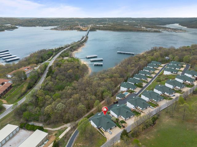 133 Point Seven Road 15, Kimberling City, MO 65686