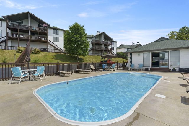 133 Point Seven Road 15, Kimberling City, MO 65686