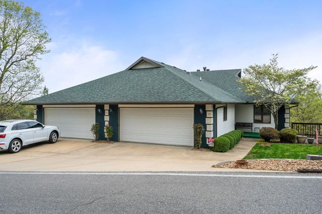 133 Point Seven Road 15, Kimberling City, MO 65686