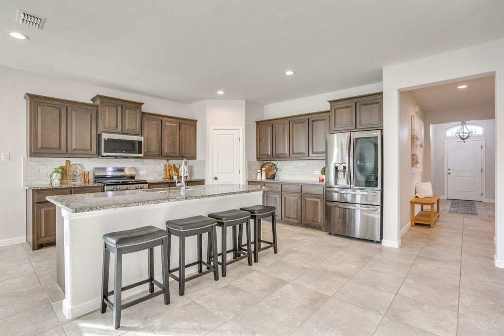 1203 Tiburon Trail, Cleburne, TX 76033 — photo 4