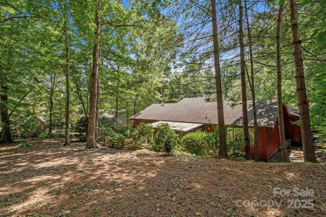 18 Saint Andrews Road, Arden, NC 28704
