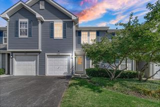 1163 Whispering Hills Drive, Naperville, IL 60540