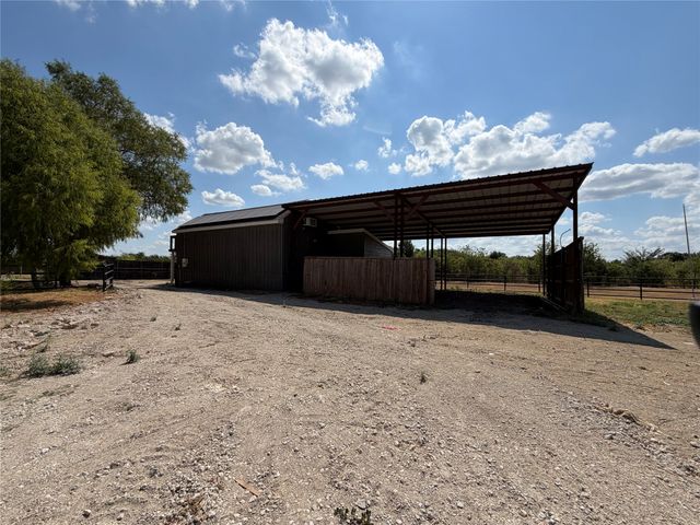 2283 N Holland Road, Mansfield, TX 76063