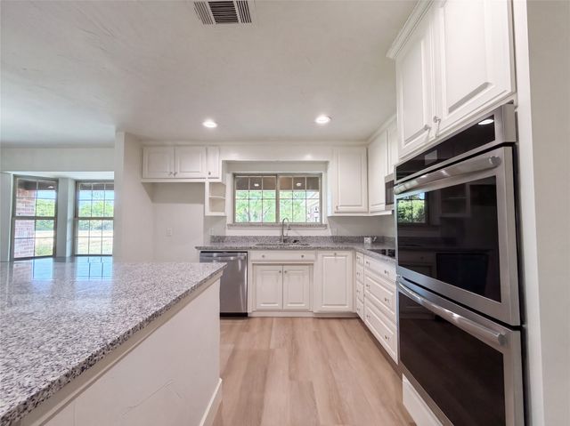 2283 N Holland Road, Mansfield, TX 76063